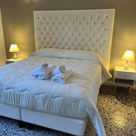 Luxury Room Anelli Center Of Roma Exterior foto